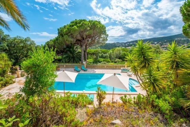Paradis Provencal Acomodação com café da manhã Sainte-Maxime Exterior foto